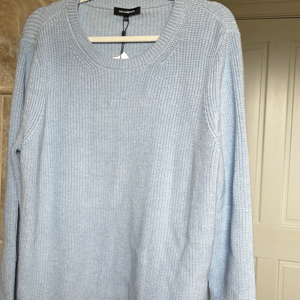 New with tags 525 America light blue sweater size l